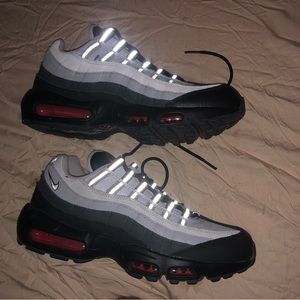 Air max 95 men’s size 10